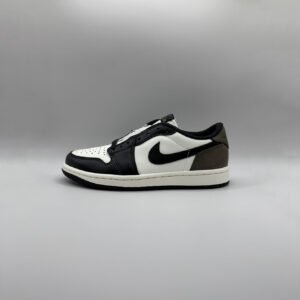 Jordan 1 Retro Low OG Mocha