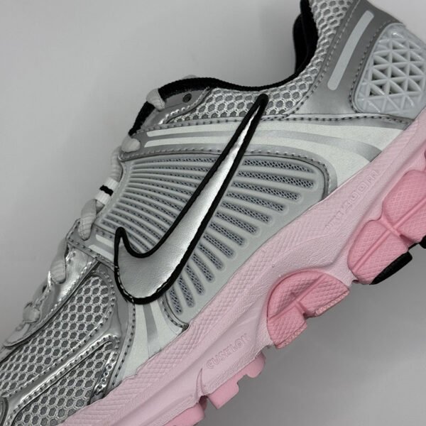 Nike Zoom Vomero 5 Photon Dust Pink Foam (Women’s)