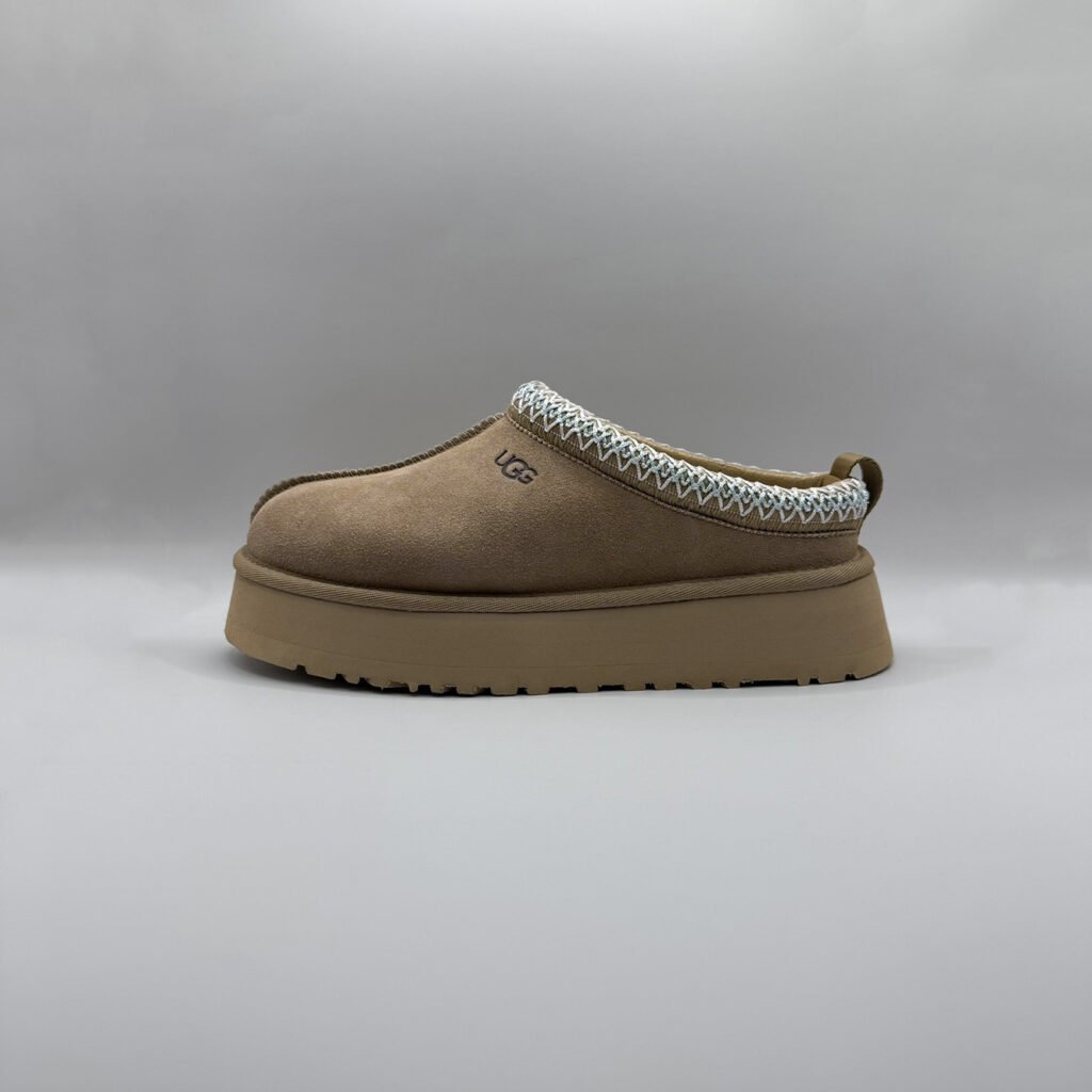 Ugg Tazz Sand