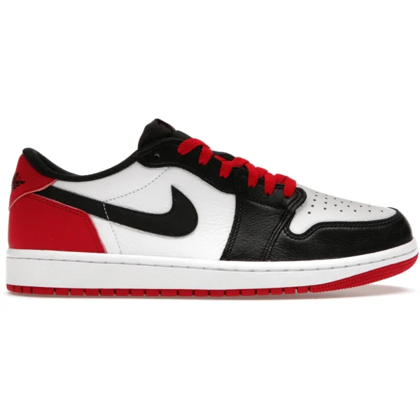 Jordan 1 Retro Low OG Black Toe (2023)