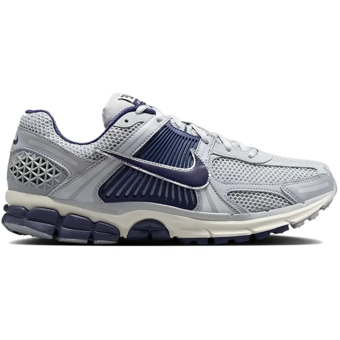 Nike Zoom Vomero 5 Yankees 1