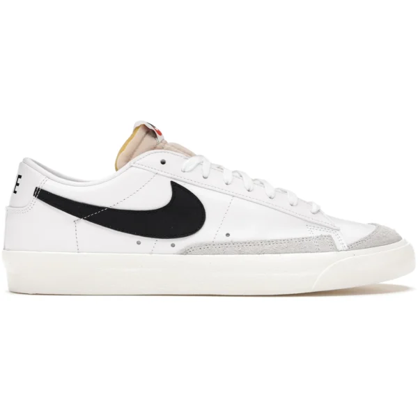 Nike Blazer Low 77 Vintage White Black