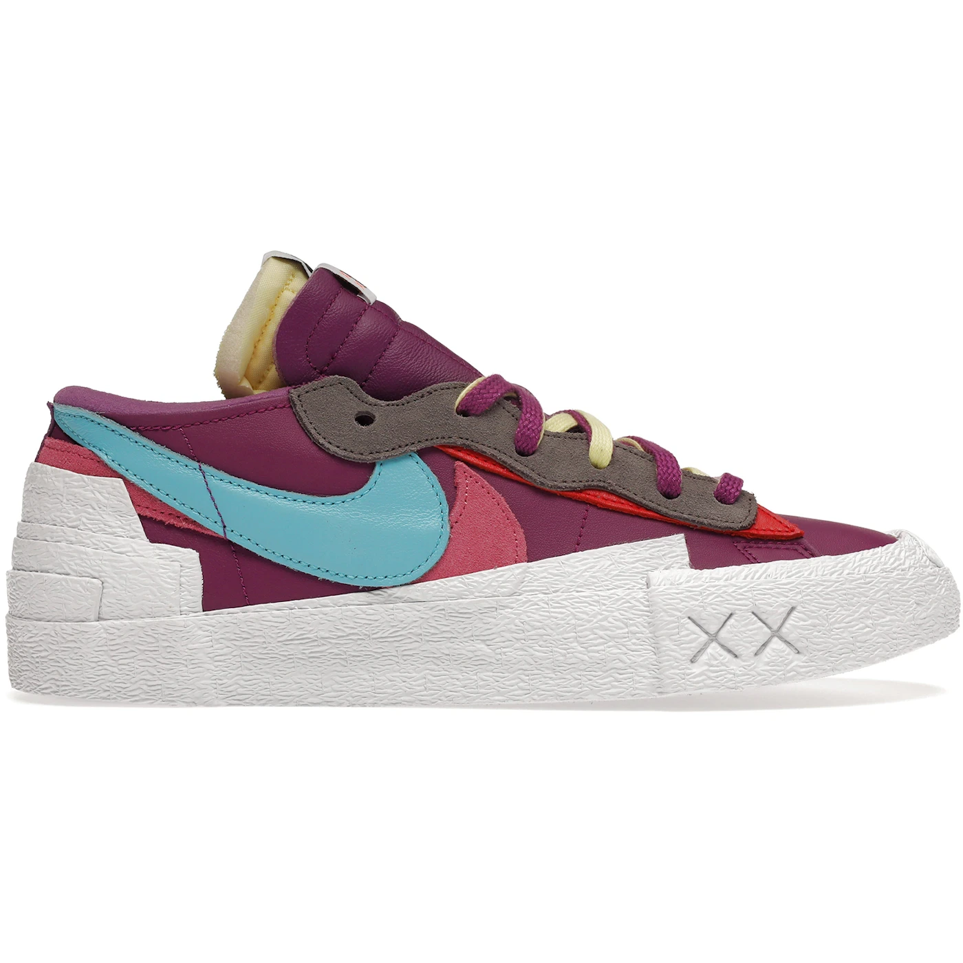 Nike Blazer Low sacai KAWS Purple Dusk 1