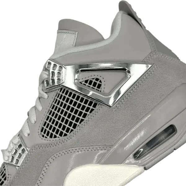Jordan 4 Retro Frozen Moments (Women’s)