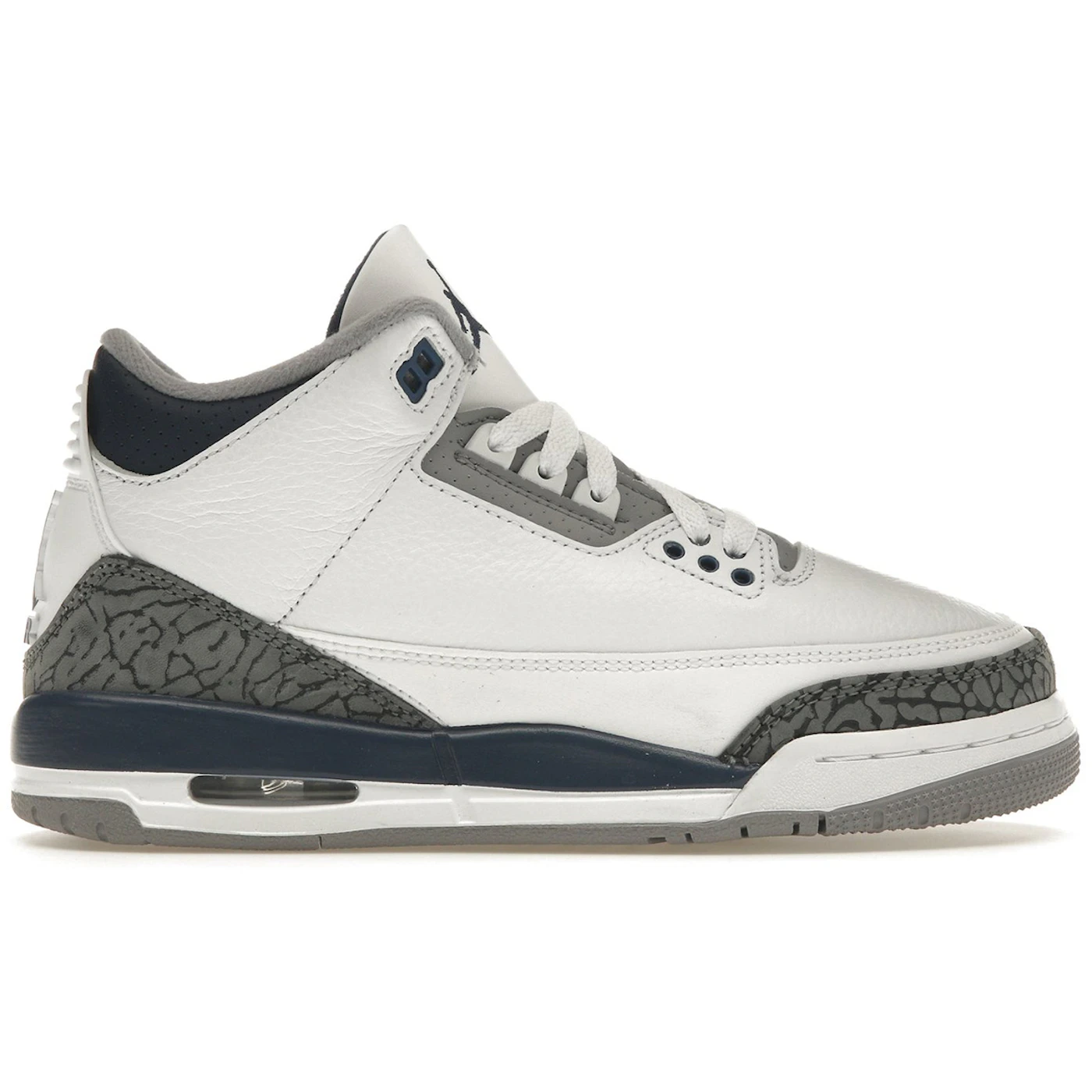 Jordan 3 Retro Midnight Navy (GS) 2 Jordan 3 Retro Midnight Navy GS 1
