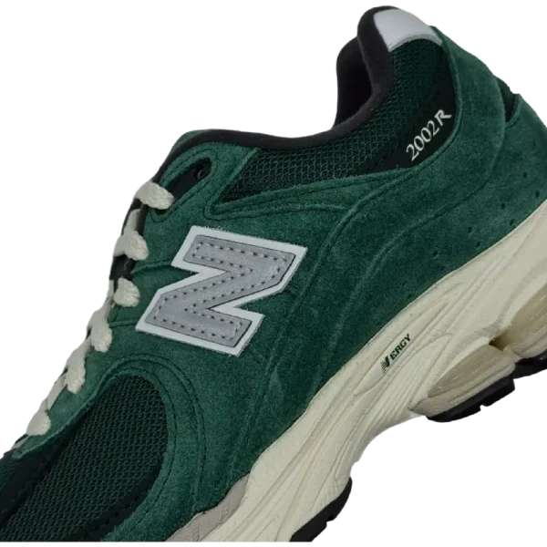 New Balance 2002R Nightwatch Green