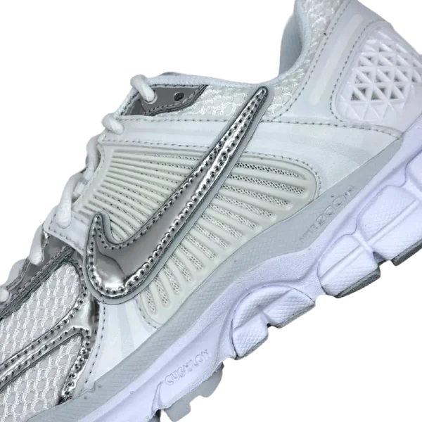 Nike Zoom Vomero 5 Chrome Toe (Women’s)