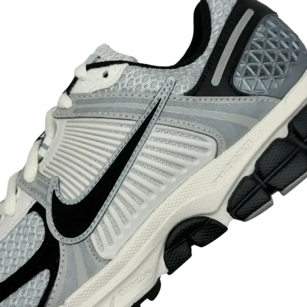 Nike Zoom Vomero 5 Photon Dust Black (Women’s)