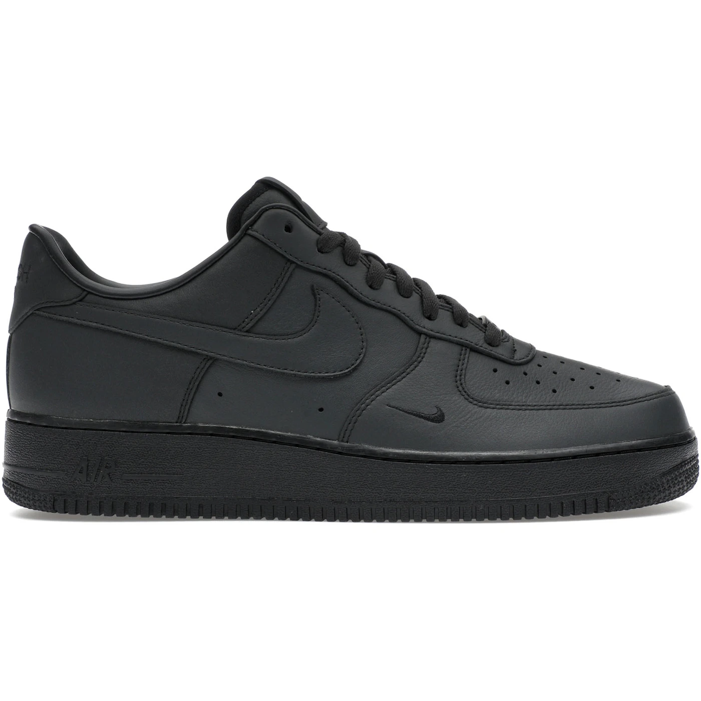 Nike Air Force 1 Low .SWOOSH Dirty Triple Black 3 Nike Air Force 1 Low .SWOOSH Dirty Triple Black