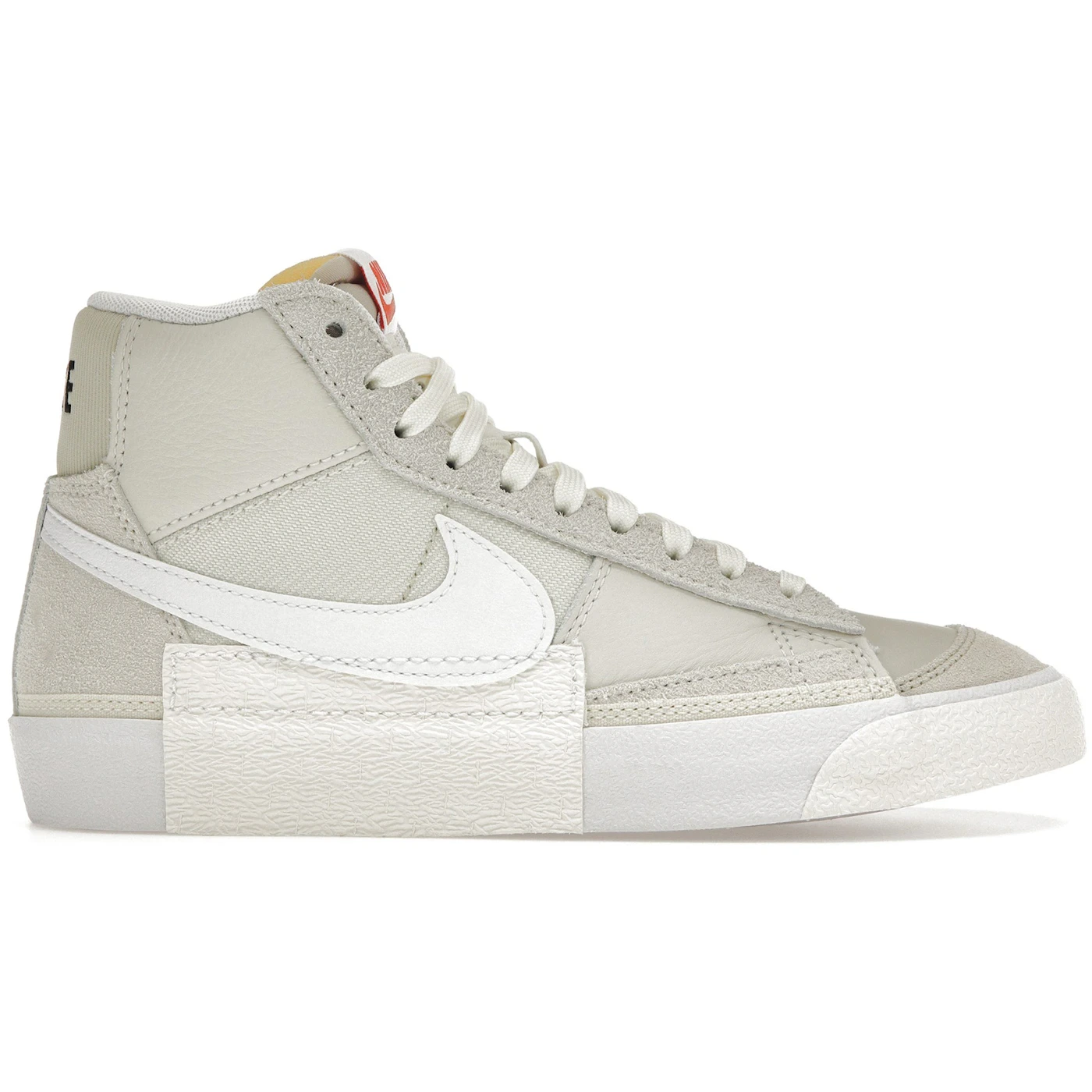 Nike Blazer Mid Pro Club Remastered Light Bone 2 Nike Blazer Mid Pro Club Remastered Light Bone 1