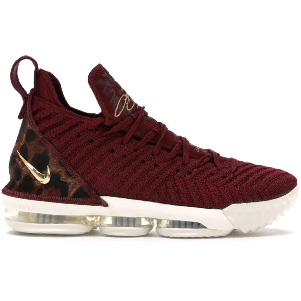 Nike LeBron 16 King