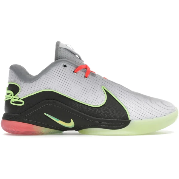 Nike LeBron 22 Moonlight (Translucent Outsole)