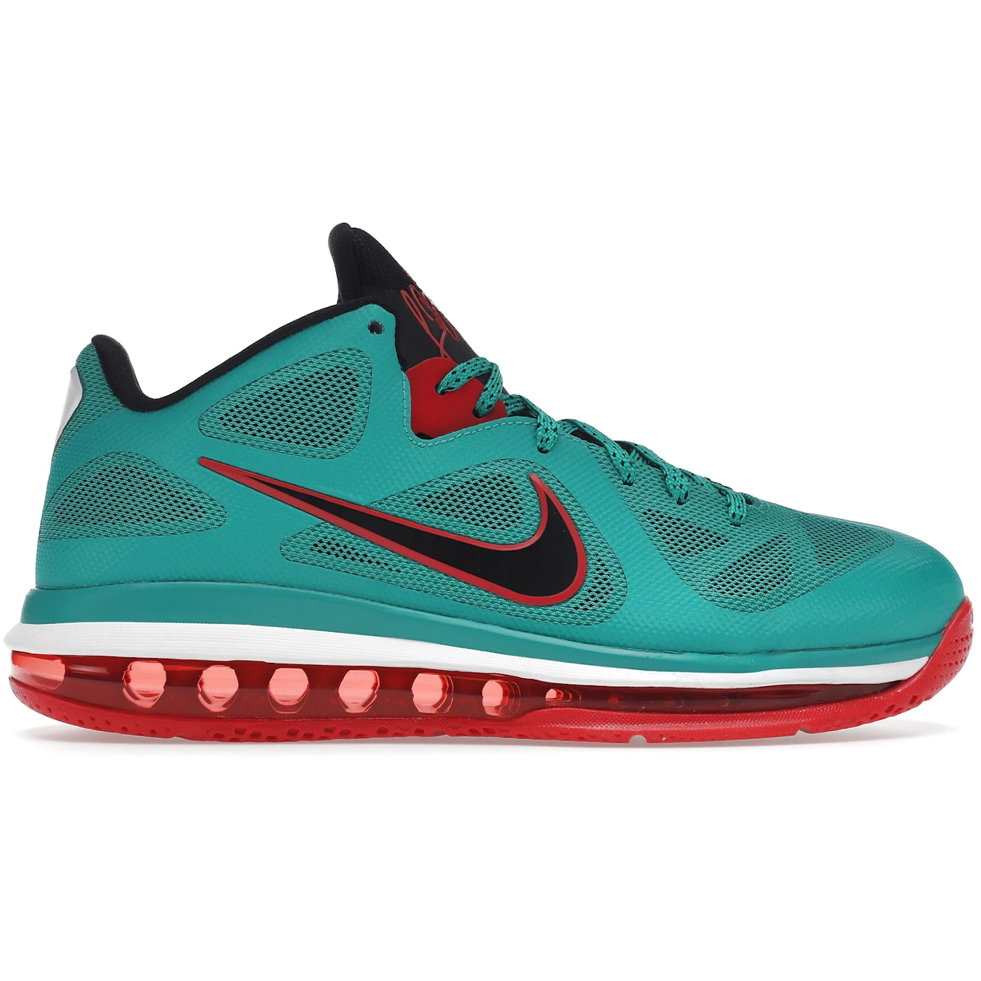 Nike LeBron 9 Low Reverse Liverpool 1