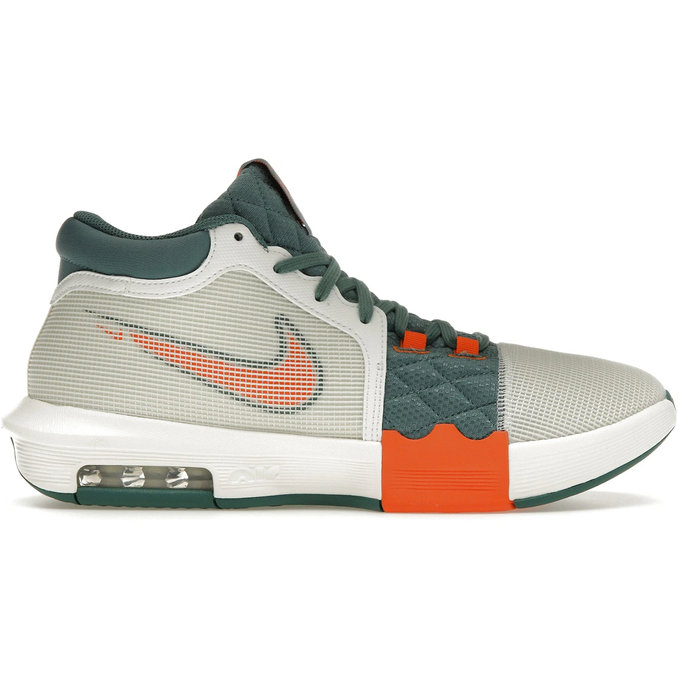 Nike LeBron Witness 8 Canon 1