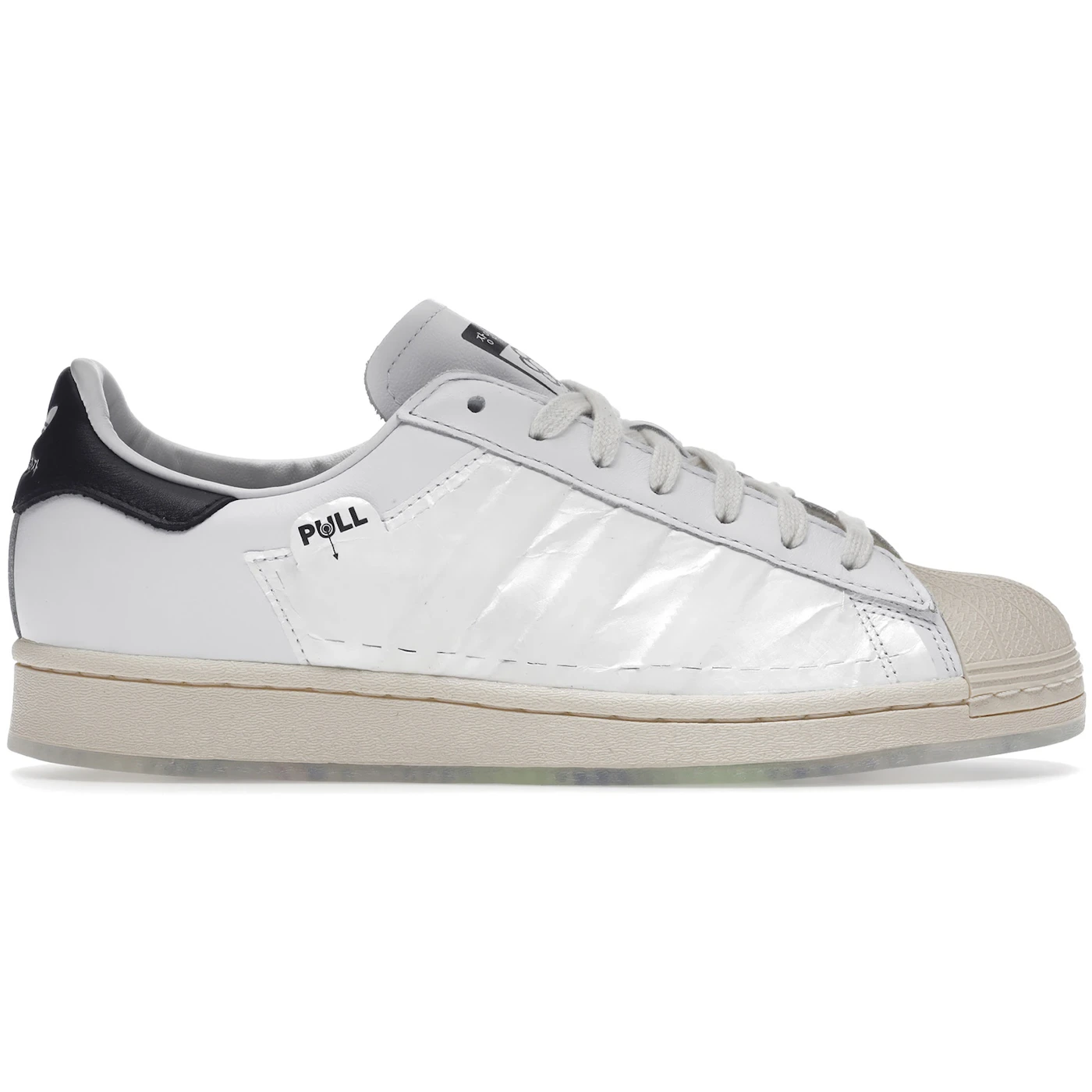adidas Superstar Taegeukdang White Black 2 adidas Superstar Taegeukdang White Black 1
