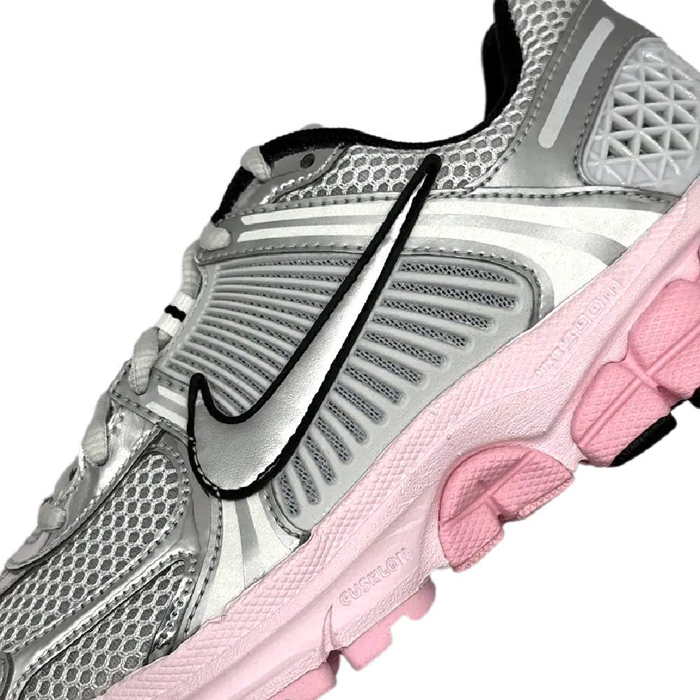 Nike Zoom Vomero 5 Photon Dust Pink Foam (Women's) 4 Nike Zoom Vomero 5 Photon Dust Pink Foam (Women's)