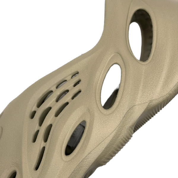 adidas Yeezy Foam RNR Stone Salt