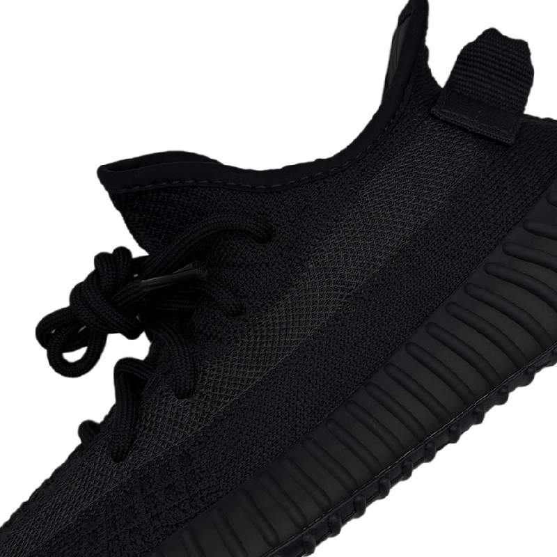 adidas Yeezy Boost 350 V2 Onyx 4 adidas Yeezy Boost 350 V2 Onyx