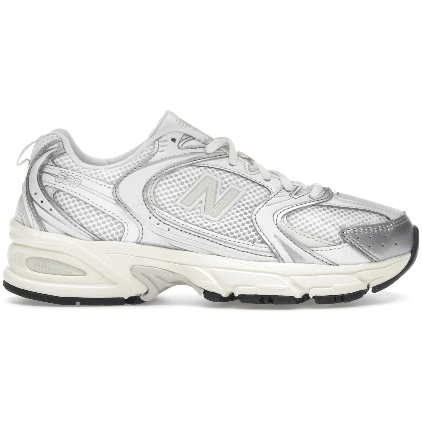 New Balance 530 Silver Metallic Linen 2 New Balance 530 Silver Metallic Linen 1