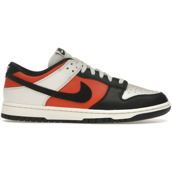 Nike Dunk Low Vintage Coral