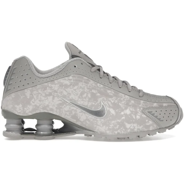 Nike Shox R4 Flat Pewter Floral (Women’s)