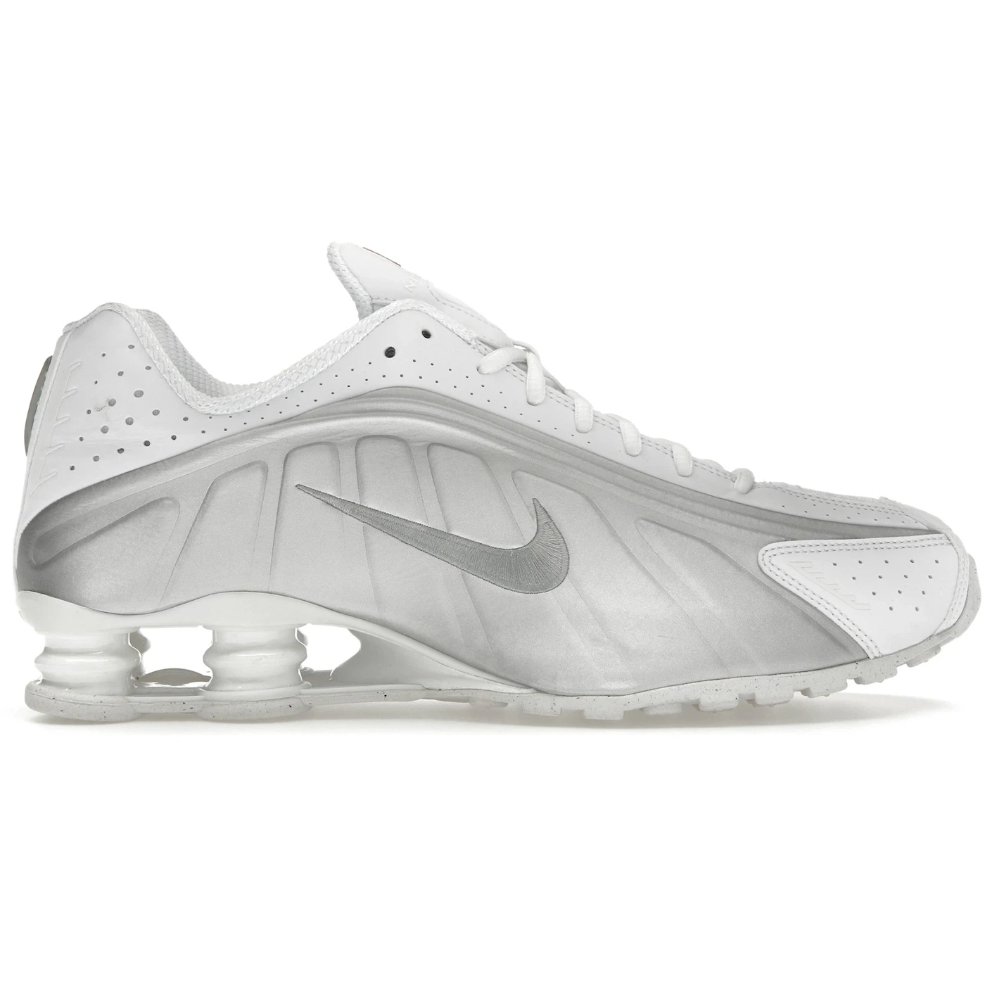 Nike Shox R4 White Bright Crimson Metallic Silver 3 Nike Shox R4 White Bright Crimson Metallic Silver