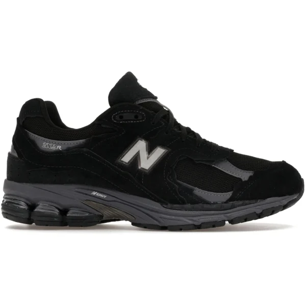New Balance 2002R Gore-Tex Protection Pack Black Magnet