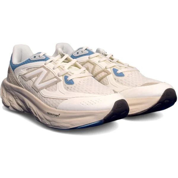 New Balance Fresh Foam Trainer Sea Salt Linen Blue
