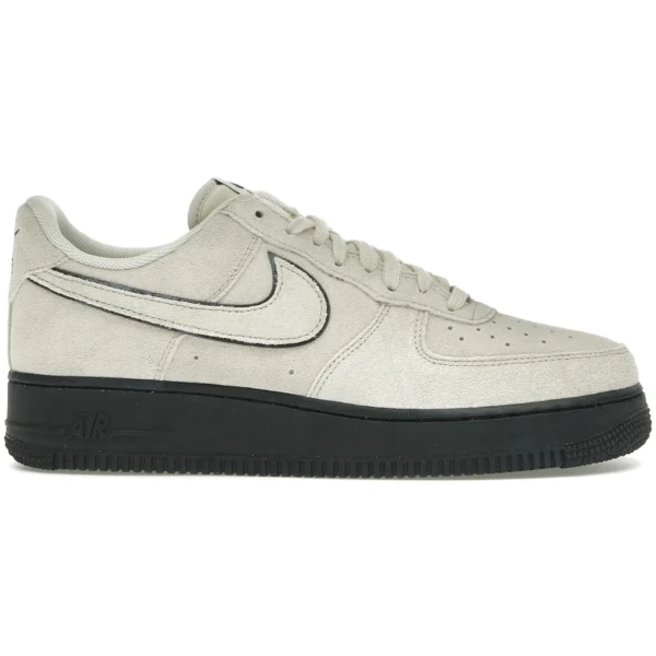 Nike Air Force 1 07 LV8 Light Khaki Black