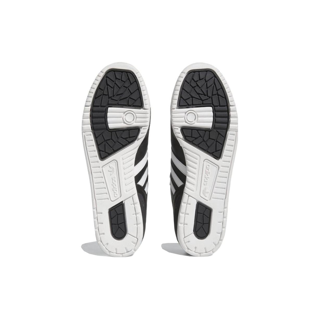 adidas Rivalry Low Core Black Cloud White 8 adidas Rivalry Low Core Black Cloud White