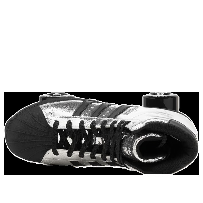 adidas Superstar 82 Skate Silver Metallic (Women's) 5 adidas Superstar 82 Skate Silver Metallic (Women's)