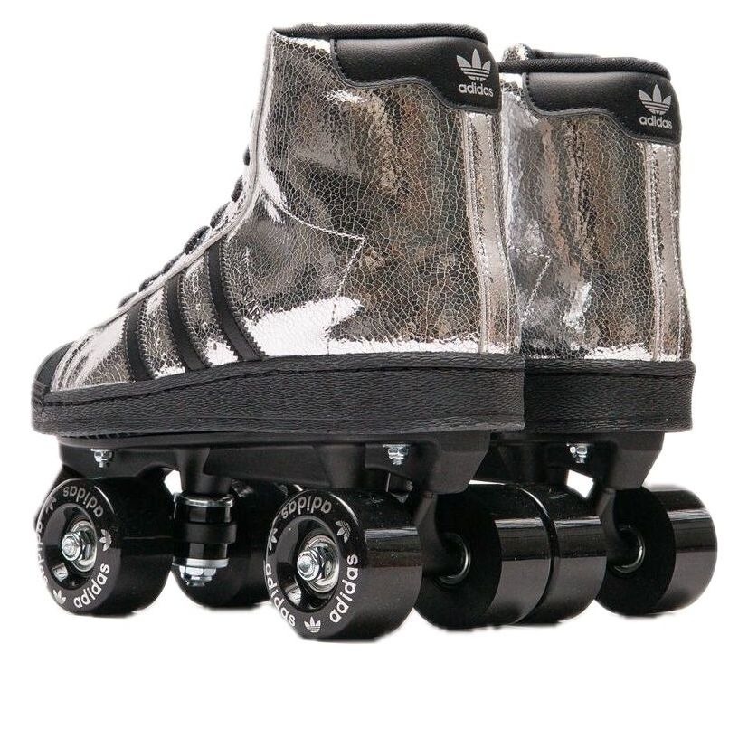 adidas Superstar 82 Skate Silver Metallic (Women's) 6 adidas Superstar 82 Skate Silver Metallic (Women's)