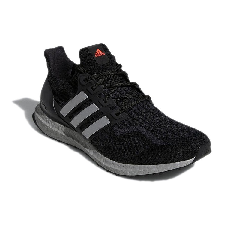 adidas Ultra Boost 5.0 DNA Core Black Silver Metallic 5 adidas Ultra Boost 5.0 DNA Core Black Silver Metallic