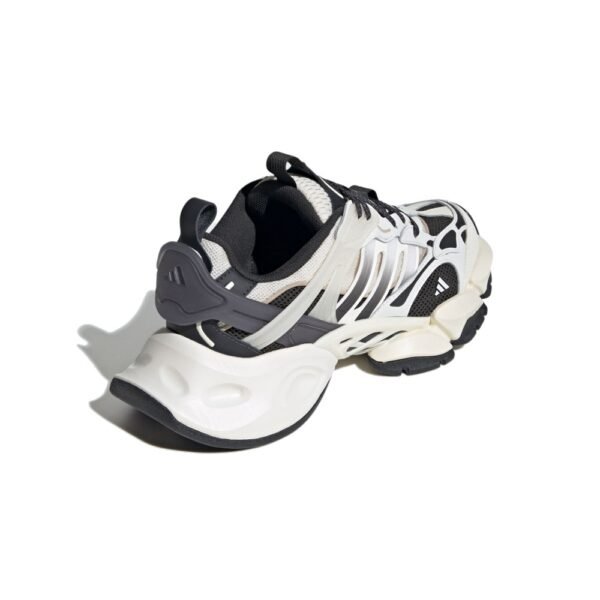 adidas XLG Runner Deluxe Beige