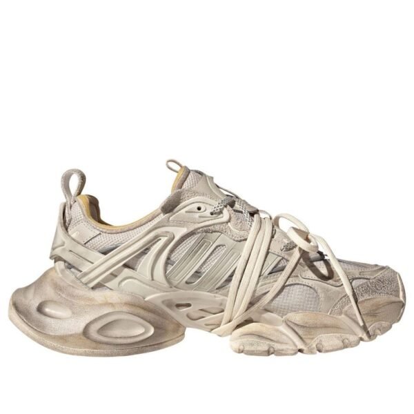 adidas XLG Runner Deluxe Wonder Beige