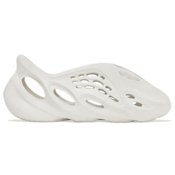 adidas Yeezy Foam RNNR Sand