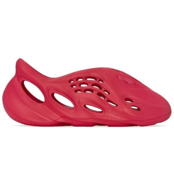 adidas Yeezy Foam RNNR Vermillion