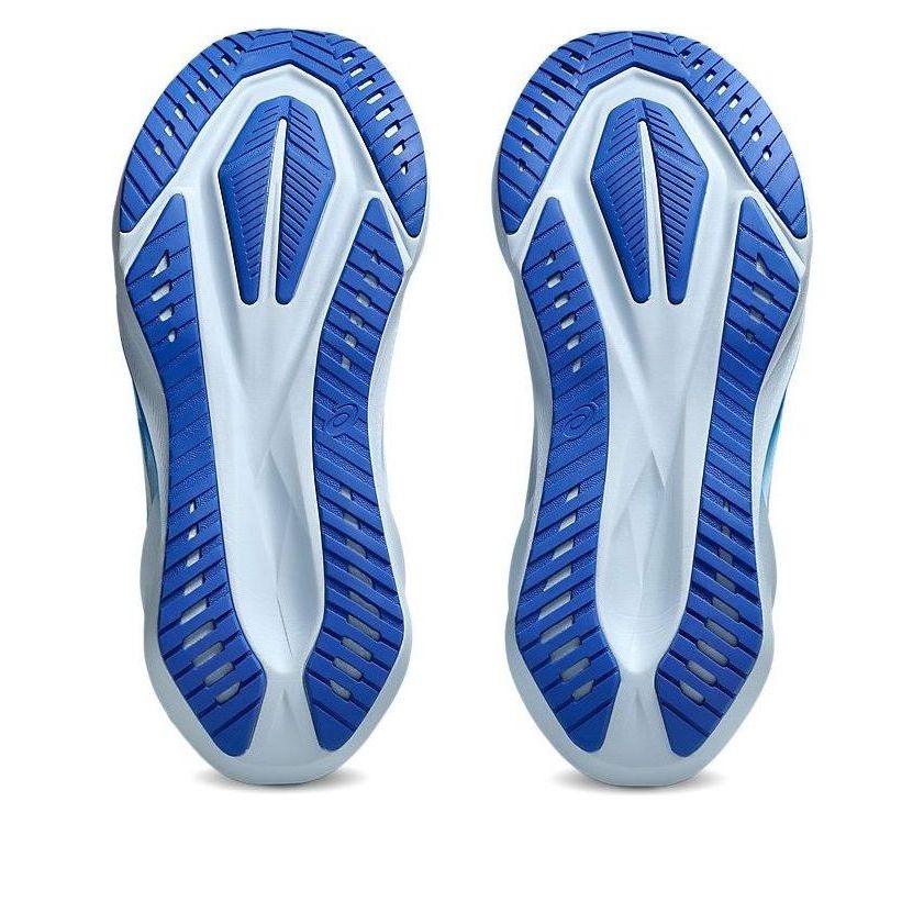 ASICS Novablast 5 Black White Blue 8 ASICS Novablast 5 Black White Blue