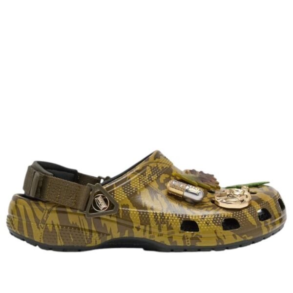 Crocs Classic Clog Aries Arise Dark Algae