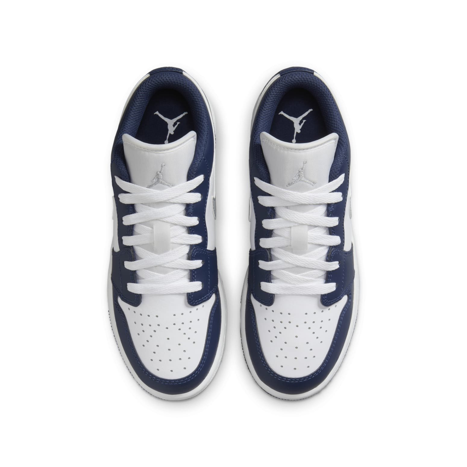 Jordan 1 Low Midnight Navy Wolf Grey (GS) 5 Jordan 1 Low Midnight Navy Wolf Grey (GS)