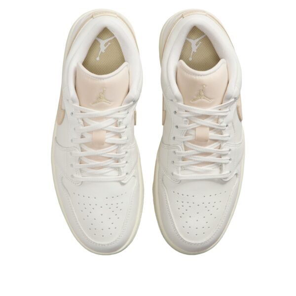 Jordan 1 Low SE Metallic Team Gold (Womens)