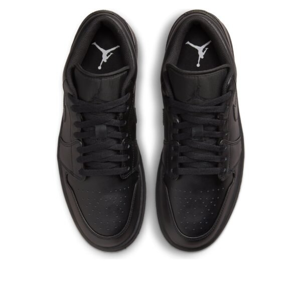 Jordan 1 Low Triple Black (2022)