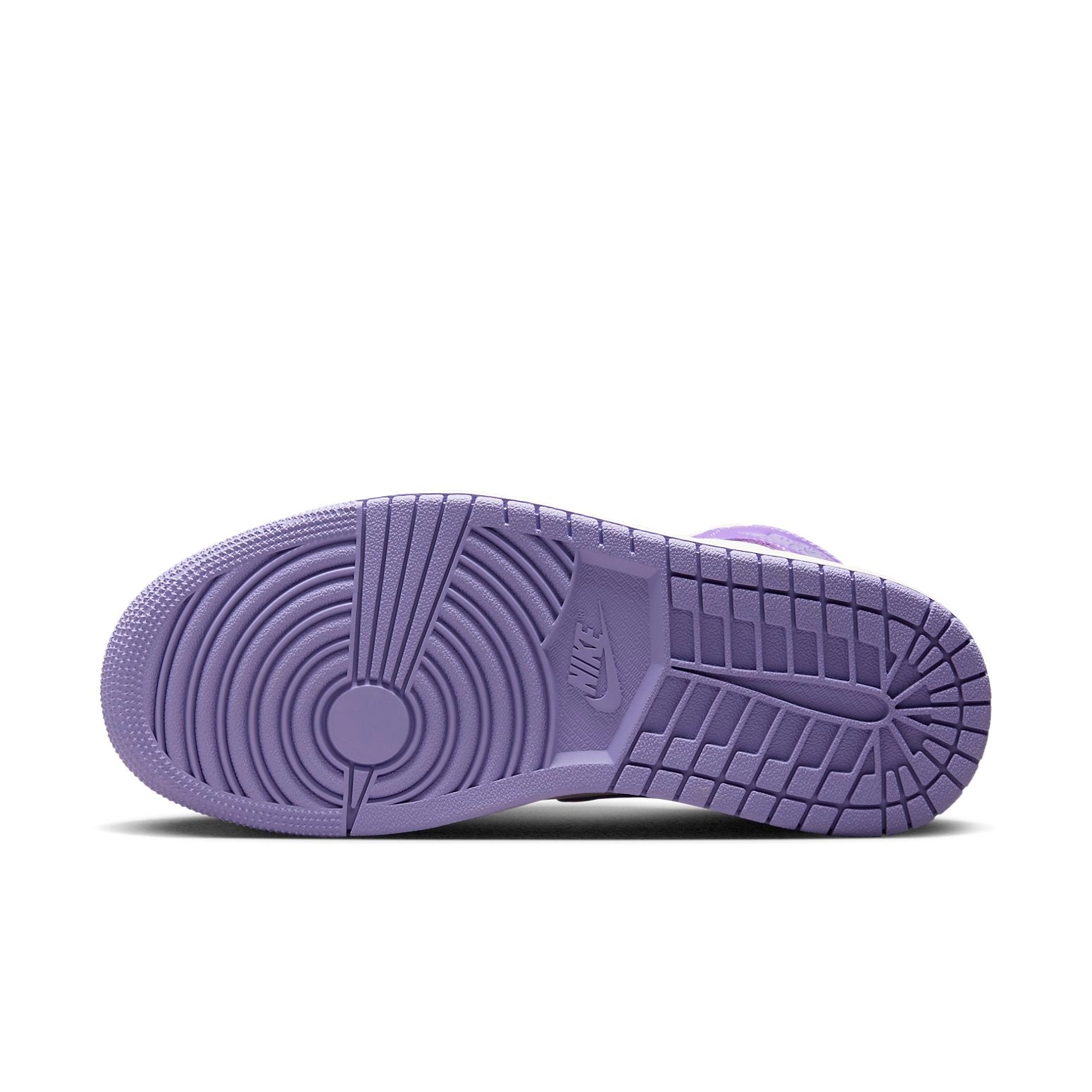 Jordan 1 Mid Action Grape (Women's) 8 Jordan 1 Mid Action Grape (Women's)