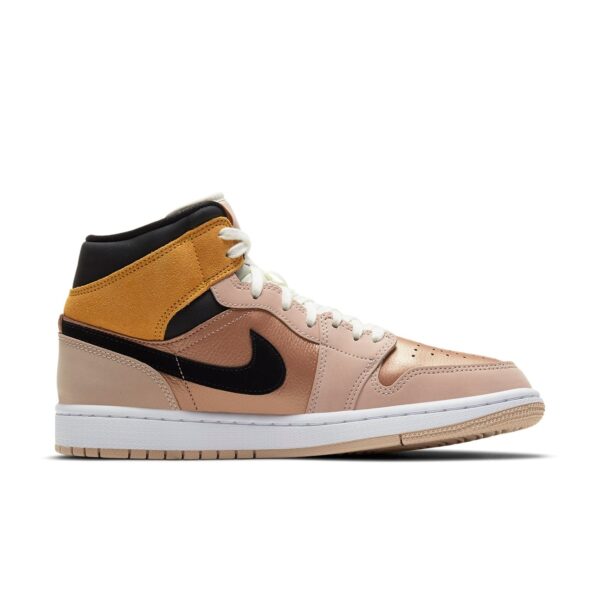 Jordan 1 Mid SE Particle Beige (Women’s)