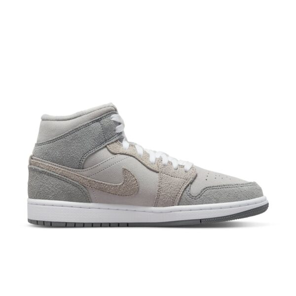 Jordan 1 Mid SE Particle Grey (Women’s)