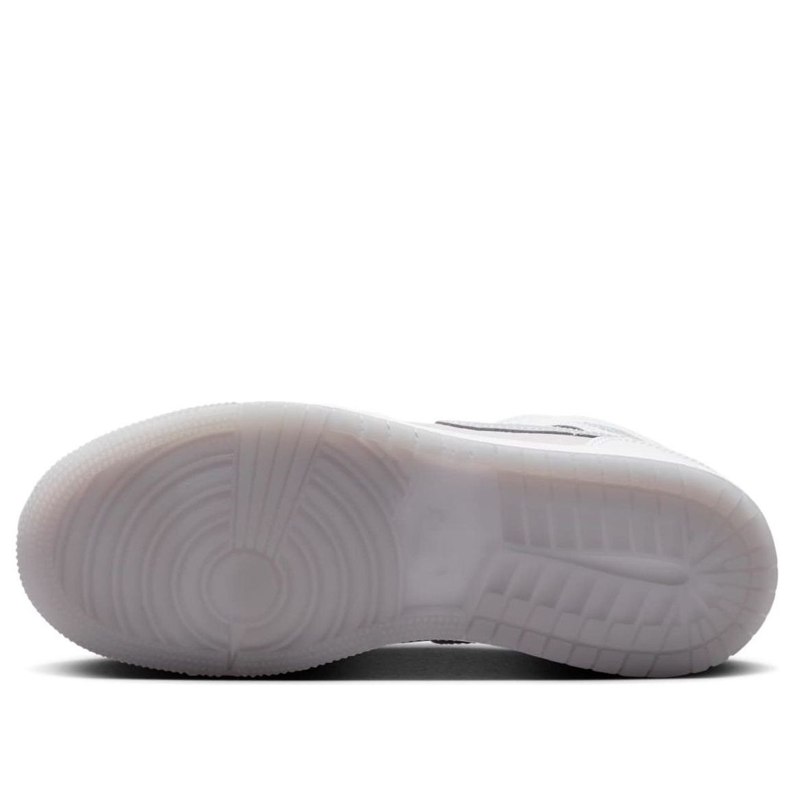 Jordan 1 Mid SE Summit White Metallic Silver (GS) 8 Jordan 1 Mid SE Summit White Metallic Silver (GS)