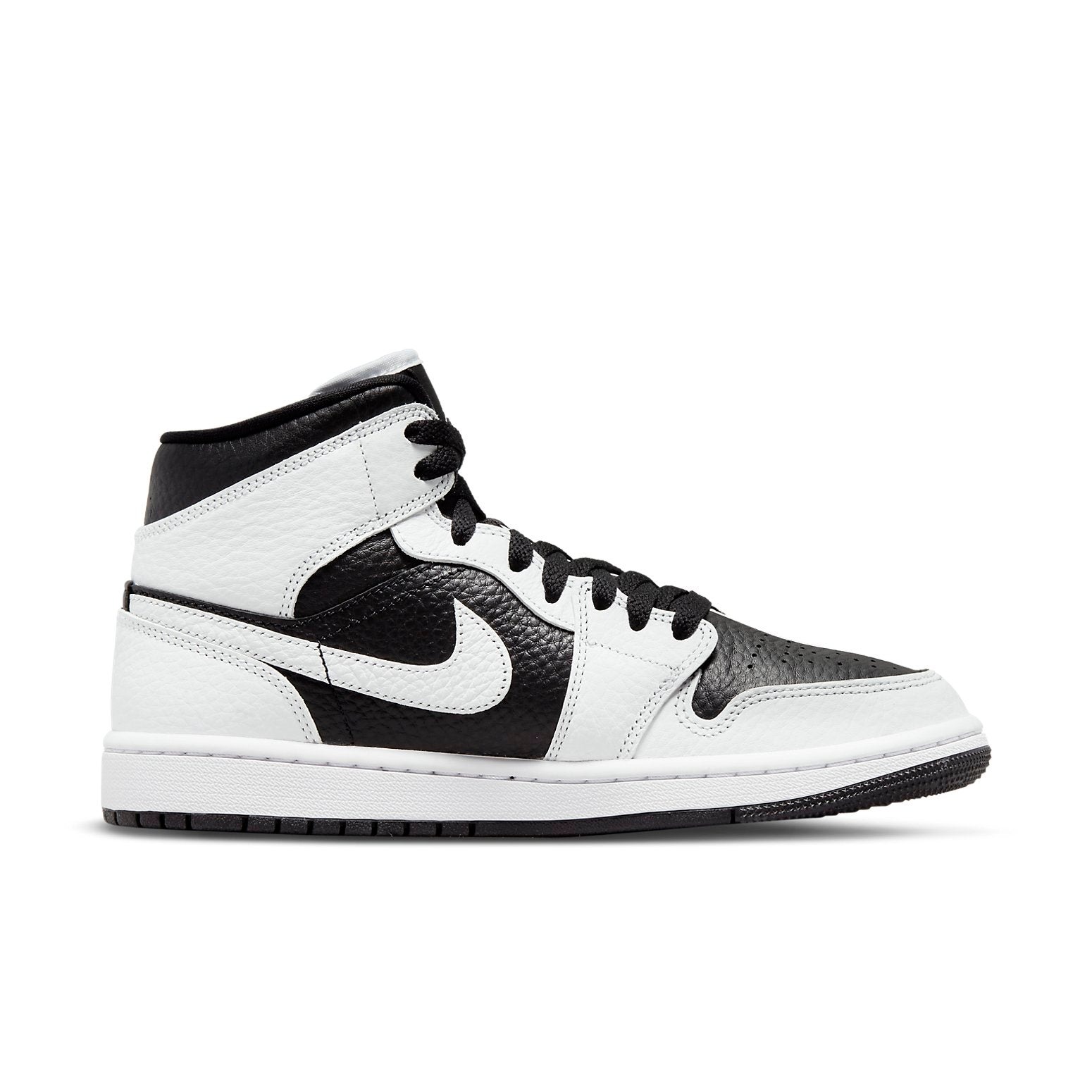 Jordan 1 Mid Split Black White (Women's) 4 Jordan 1 Mid Split Black White (Women's)