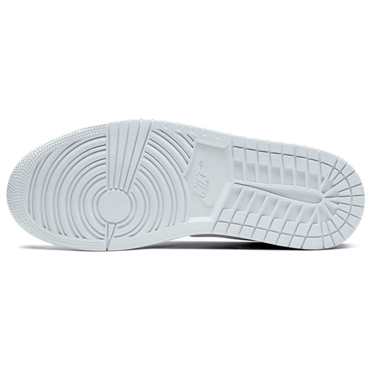 Jordan 1 Mid Triple White 2.0 (2020) 8 Jordan 1 Mid Triple White 2.0 (2020)