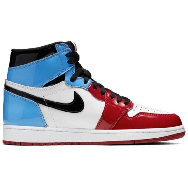 Jordan 1 Retro High Fearless UNC Chicago