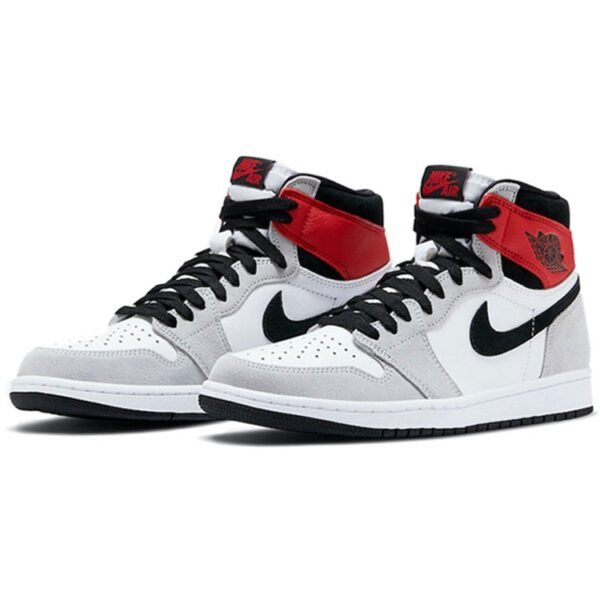 Jordan 1 Retro High Light Smoke Grey